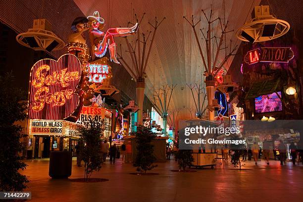 people walking in a casino, las vegas, nevada, usa - las vegas casino stock pictures, royalty-free photos & images