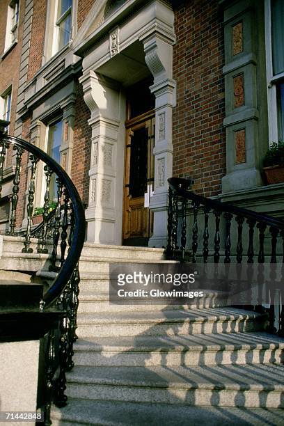 staircase in front of a building, dublin, republic of ireland - dublin republic of ireland stock pictures, royalty-free photos & images