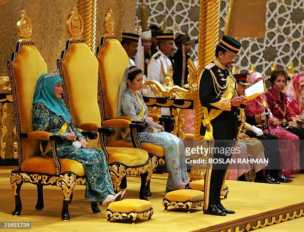 Bandar Seri Begawan, BRUNEI: Bruneian Sultan Hassanal Bolkiah delivers his speech in the throne hall to mark his 60th birthday celebration at the...