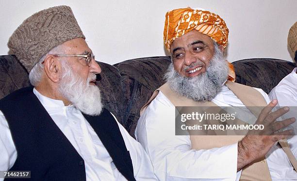 Mah Roona Fazal 119 Fazal Ur Rehman Photos & High Res Pictures - Getty Images