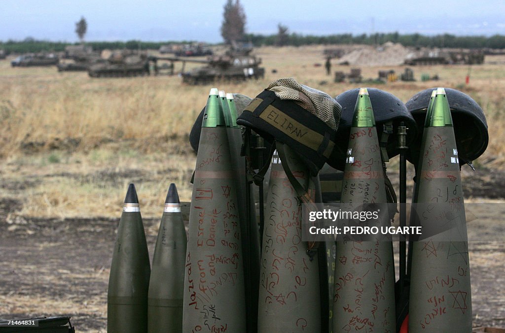 Israeli shells with messages in Hebrew s