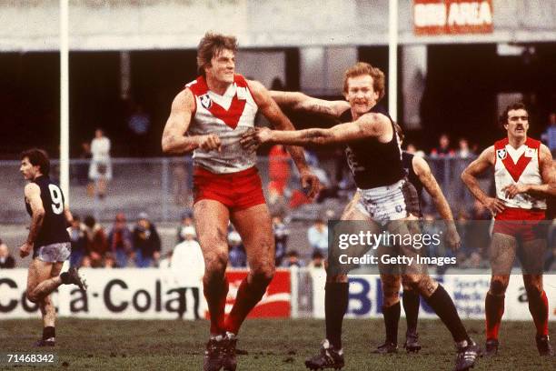 Barry Round of the Swans during a VFL match between the Catlron Blues and South Melbourne Swans played in Melbourne, Australia.