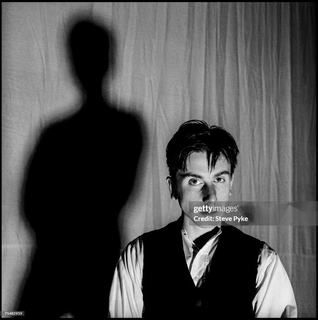 Tim Roth Acteor English actor Tim Roth at the Mermaid Theatre in London, where he is ...