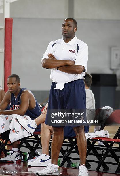 Assistant Coach Nate McMillan watches a scrimmage during USA Senior Mens National Team practice on July 19, 2006 at the Cox Pavilion in Las Vegas,...