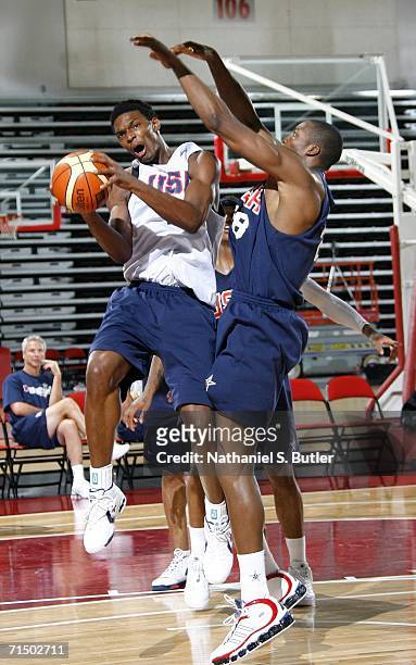 Chris Bosh drives against Dwight Howard in a scrimmage during USA Senior Mens National Team practice on July 22, 2006 at the Cox Pavilion in Las...