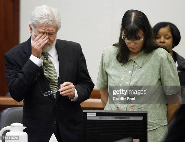 Attorney George Parnham and Andrea Yates stand at the conclusion of closing arguments in her retrial July 24, 2006 in Houston, Texas. Yates' 2002...