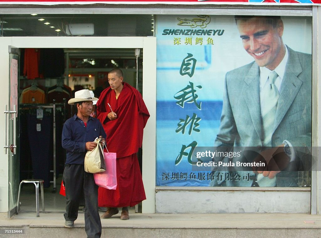 Tibetan Buddhists In China's Remote Qinghai Province Thrive