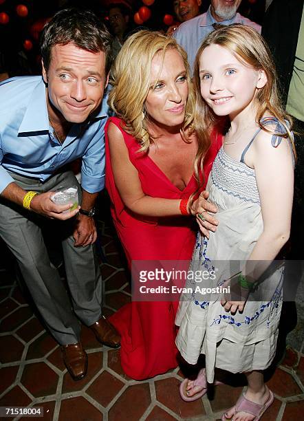 Actors Greg Kinnear, Toni Collette and Abigail Breslin attend the "Little Miss Sunshine" premiere after party at the 79th Street Boat Basin July 25,...