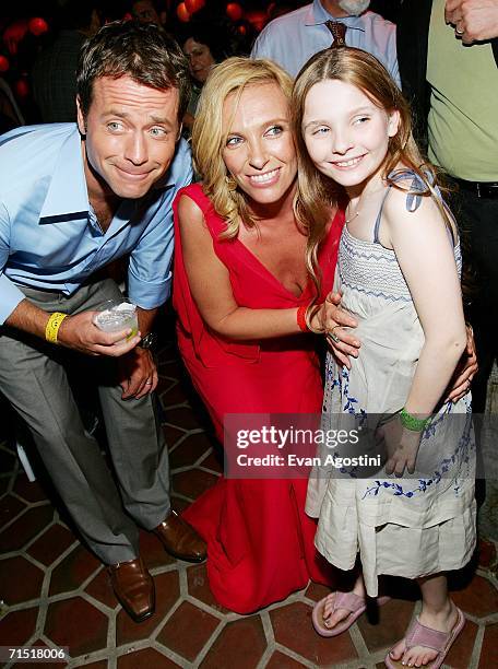 Actors Greg Kinnear, Toni Collette and Abigail Breslin attend the "Little Miss Sunshine" premiere after party at the 79th Street Boat Basin July 25,...