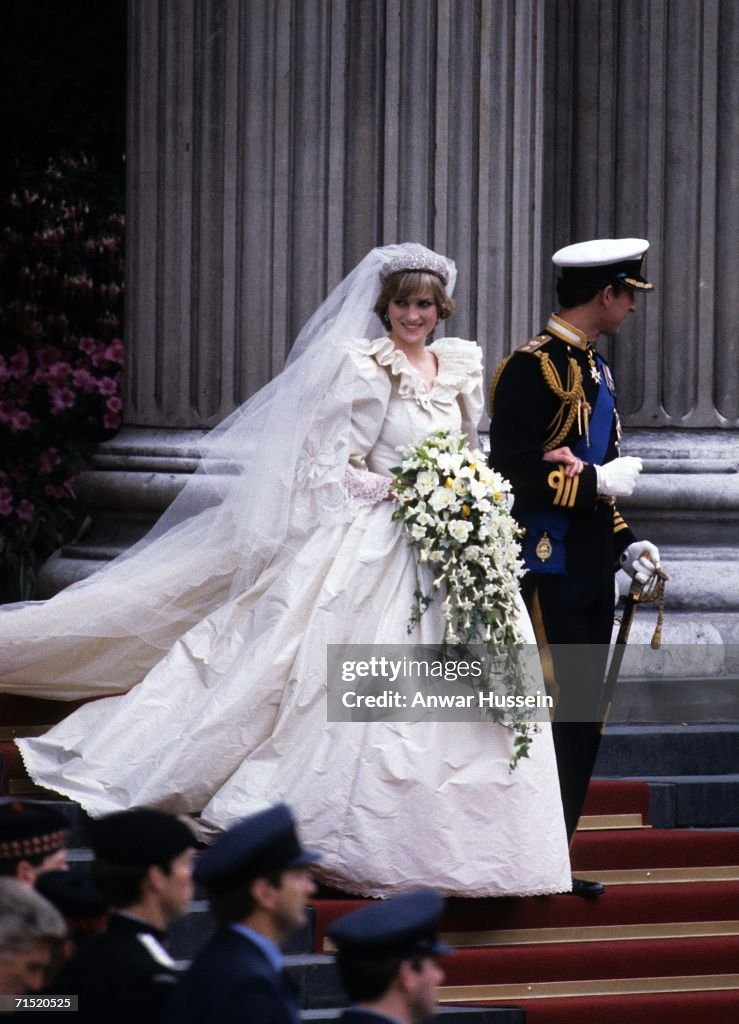 Prince Charles Marries Lady Diana Spencer