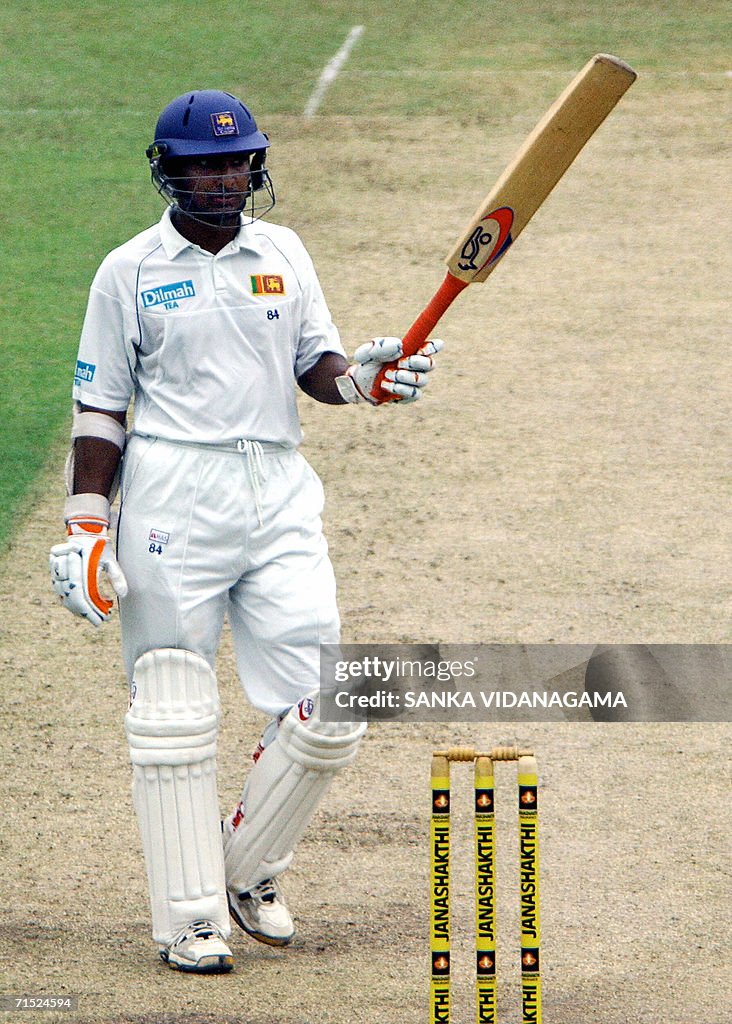 Sri Lankan cricketer Kumar Sangakkara ce
