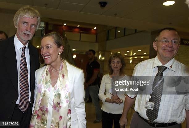 Commissioner Benita Ferrero Waldner and Finnish Foreign Minister Erkki Tuomioja tour the Rambam hospital on July 27, 2006 in the Northern city of...