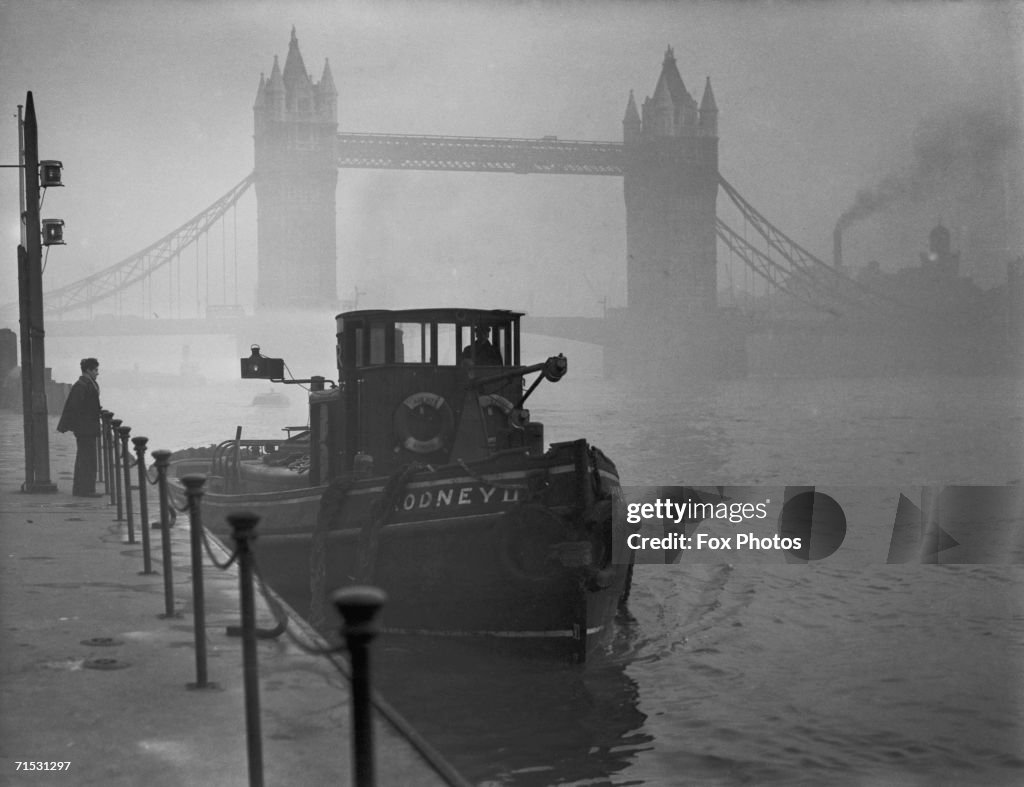 Smog On The Thames