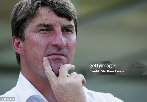 Tony Smith, coach of Leeds, looks on during the Powergen Challenge Cup Semi Final match between Leeds Rhinos and Huddersfield Giants at the Gratten...