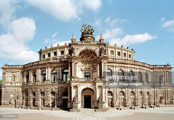 semper opera house, dresden, germany - dresden germany stock-fotos und bilder