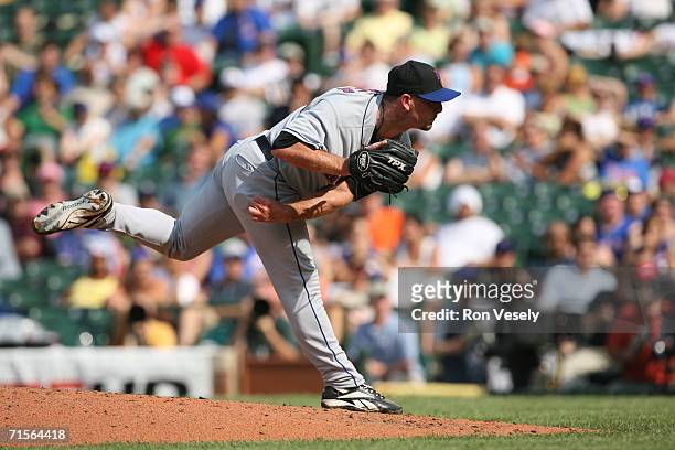Billy Wagner of the New York Mets pitches during the game against the Chicago Cubs at Wrigley Field in Chicago, Illinois on July 14, 2006. The Mets...