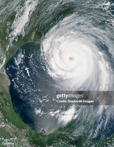 "august 28, 2005 - hurricane katrina approaching the gulf coast. " - katrina photos et images de collection