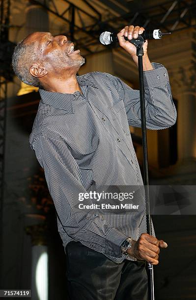 Dewayne Jessie Photos and Premium High Res Pictures - Getty Images