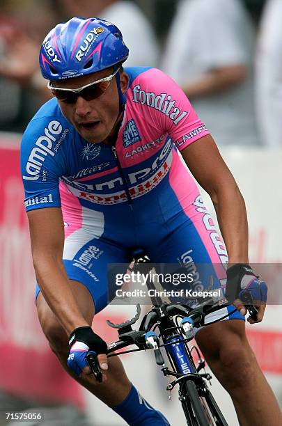 Evgeni Petrov of Russia of Lampre-Fondital Team in action during the Prologue of the Deutschland Tour on August 1, 2006 in Dusseldorf, Germany.