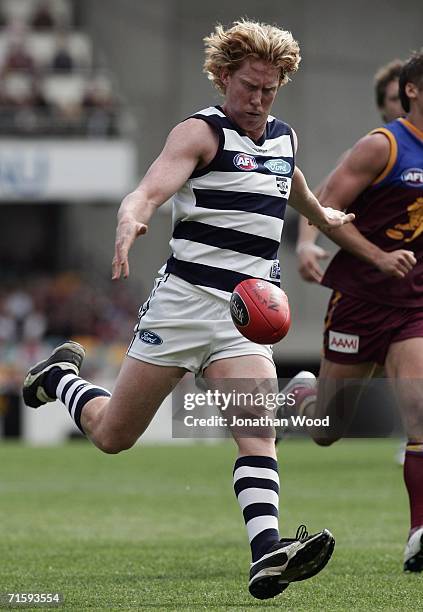 Cameron Ling of Geelong in action during the round 18 AFL match between the Brisbane Lions and Geelong at the Gabba on August 6, 2006 in Brisbane,...