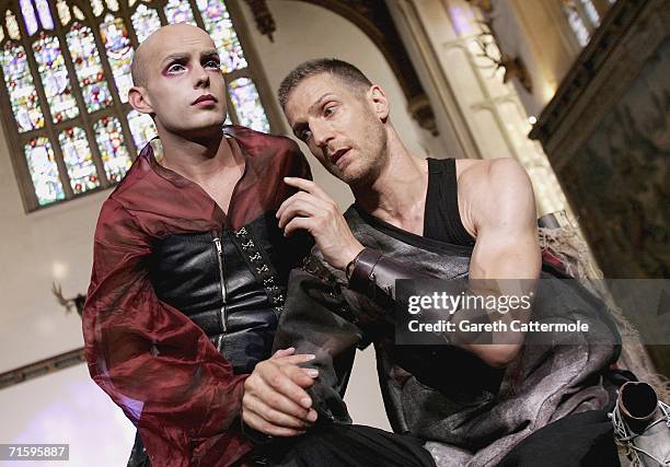 Jonathan O'Boyle and Max Bigby reenact a scene from Macbeth at Hampton Court Palace on August 06, 2006 in London, England. The Oxford Shakespeare...