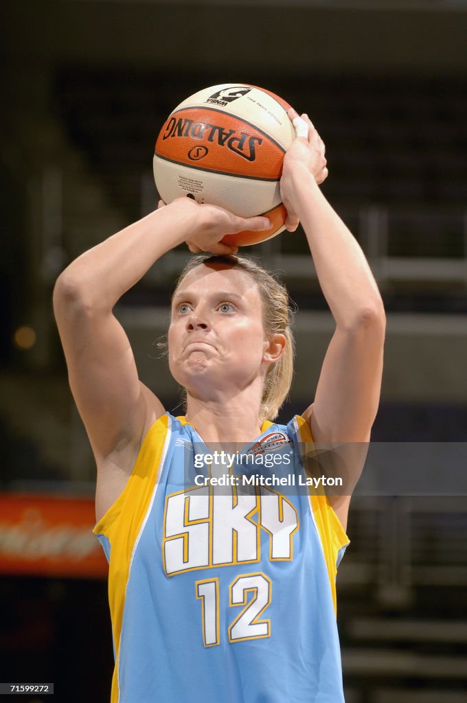 Chicago Sky v Washington Mystics