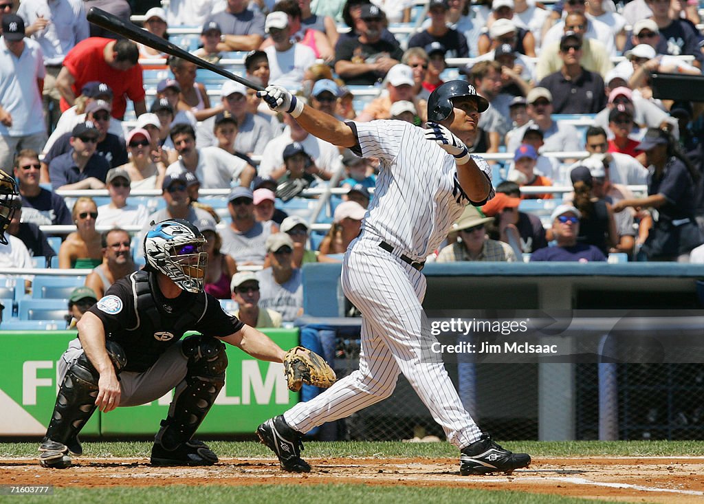 Toronto Blue Jays v New York Yankees