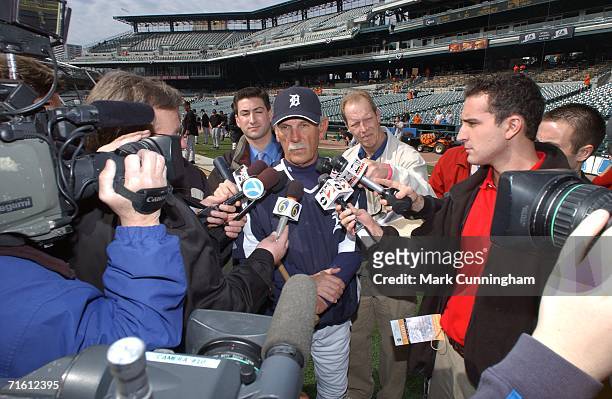 Manager Jim Leyland of the Detroit Tigers speaks to reporters prior to the game against the Chicago White Sox at Comerica Park in Detroit, Michigan...
