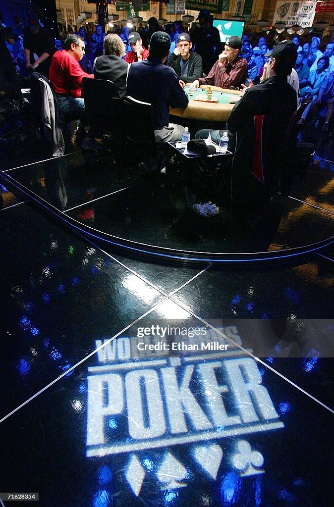 Players compete at the final table of the World Series of Poker... News Players compete at the final table of the World Series of Poker... News