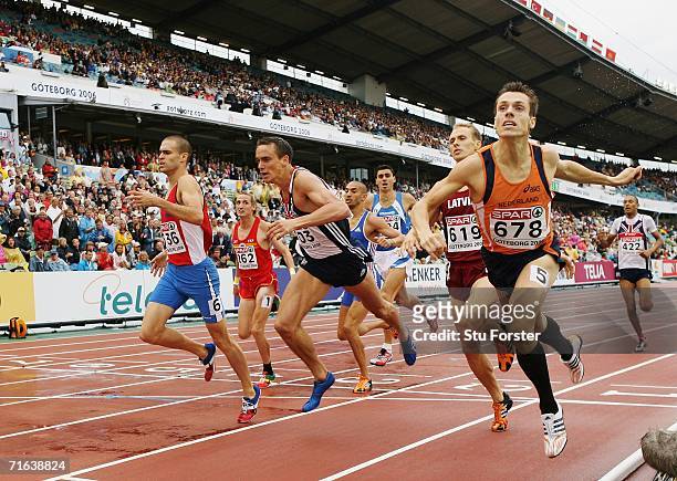 Bram Som of the Netherlands crosses the line to win gold ahead of silver medallist David Fiegen of Luxembourg and bronze medallist Sam Ellis of Great...