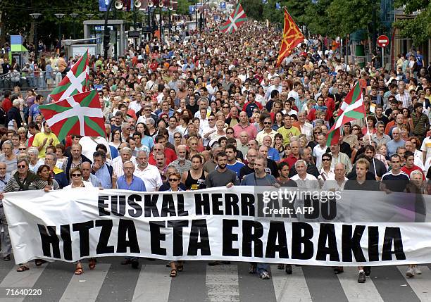 Basque Party 2,491 Basque Nationalist Party Stock Photos, High-Res Pictures, and ...