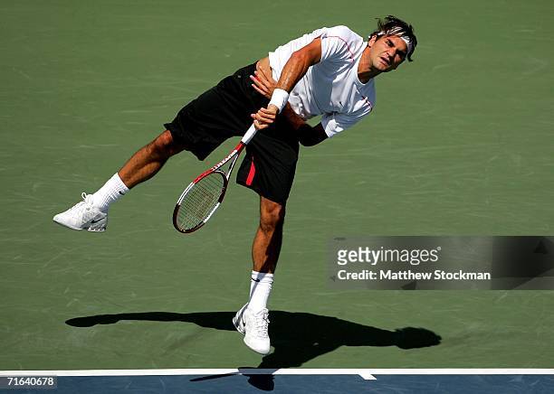 Roger Federer of Switzerland serves to Richard Gasquet of France during the final of the Toronto Masters Series Rogers Cup on August 13, 2006 at the...
