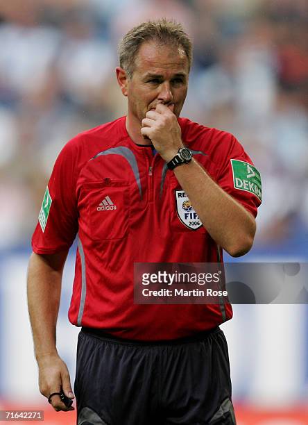 Referee Helmut Fleischer during the Bundesliga match between Hamburger SV and Arminia Bielefeld at the AOL Arena on August 12, 2006 in Hamburg,...
