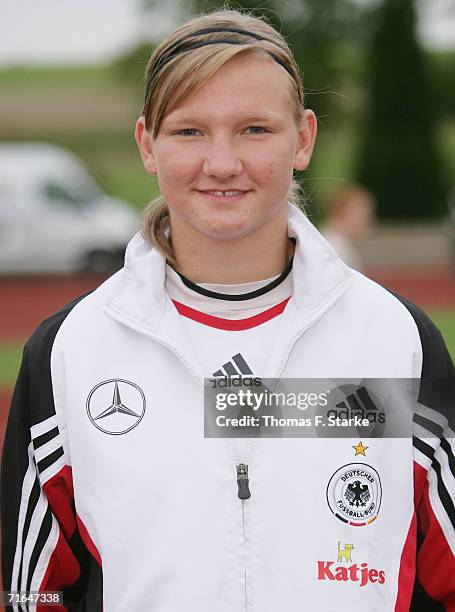 Alexandra Popp poses during the photo call of the Women's U15 German National Team on August 14, 2006 in Uslar, Germany.