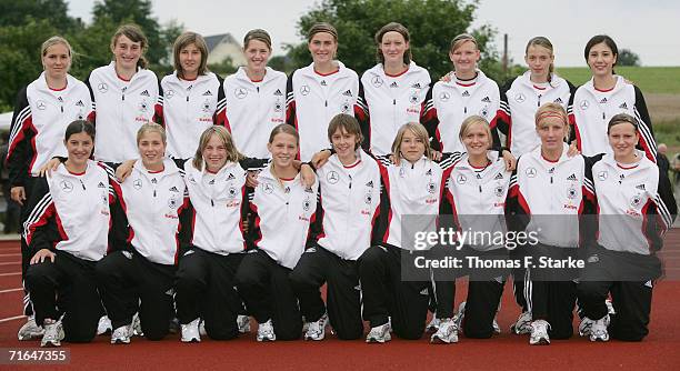 The Womens U15 German National Team Laura Stoerzel, Veronika Gratz, Ramona Strahl, Inka Wesely, Valeria Kleiner, Almuth Schult, Alexandra Popp,...
