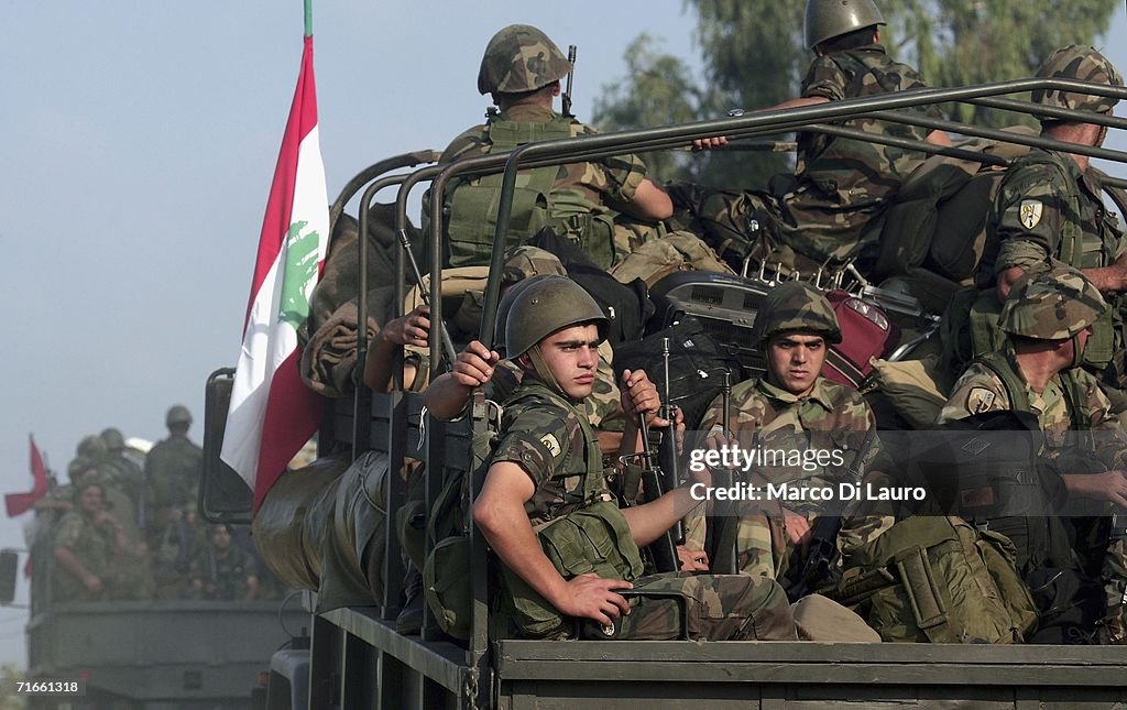 Lebanese Army Deploy in Southern Lebanon