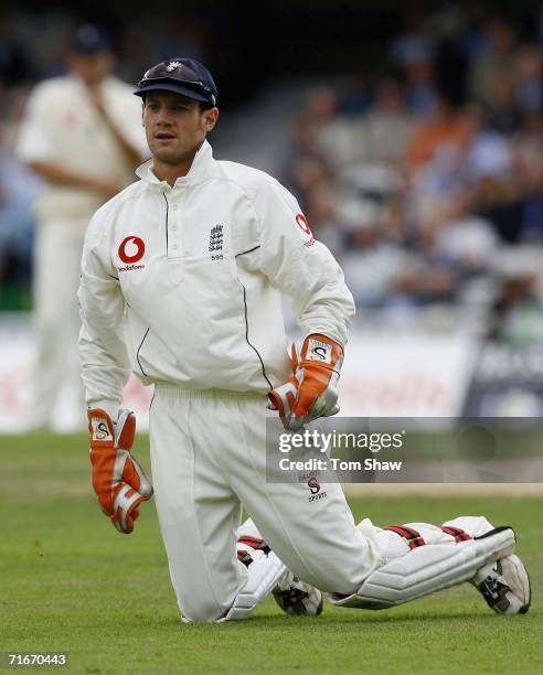 Wicketkeeper Chris Read of England looks on during day two of the fourth npower test match between England and Pakistan at the Oval on August 18,...