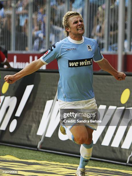 Nicky Adler of 1860 Munich celebrates the third goal with his team News  Photo - Getty Images