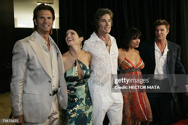 The cast of the soap opera The Bold and the Beautiful pose for photographers upon arriving for the Imagen Awards in Beverly Hills, CA 18 August 2006....