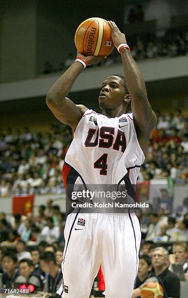 Joe Johnson of the USA Basketball Team shoots against China during the preliminary round of the 2006 FIBA World Championships on August 20, 2006 at...