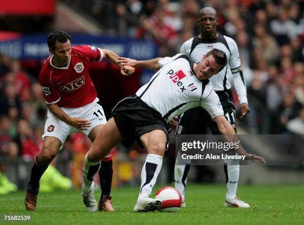 Manchester United v Fulham Manchester United v Fulham