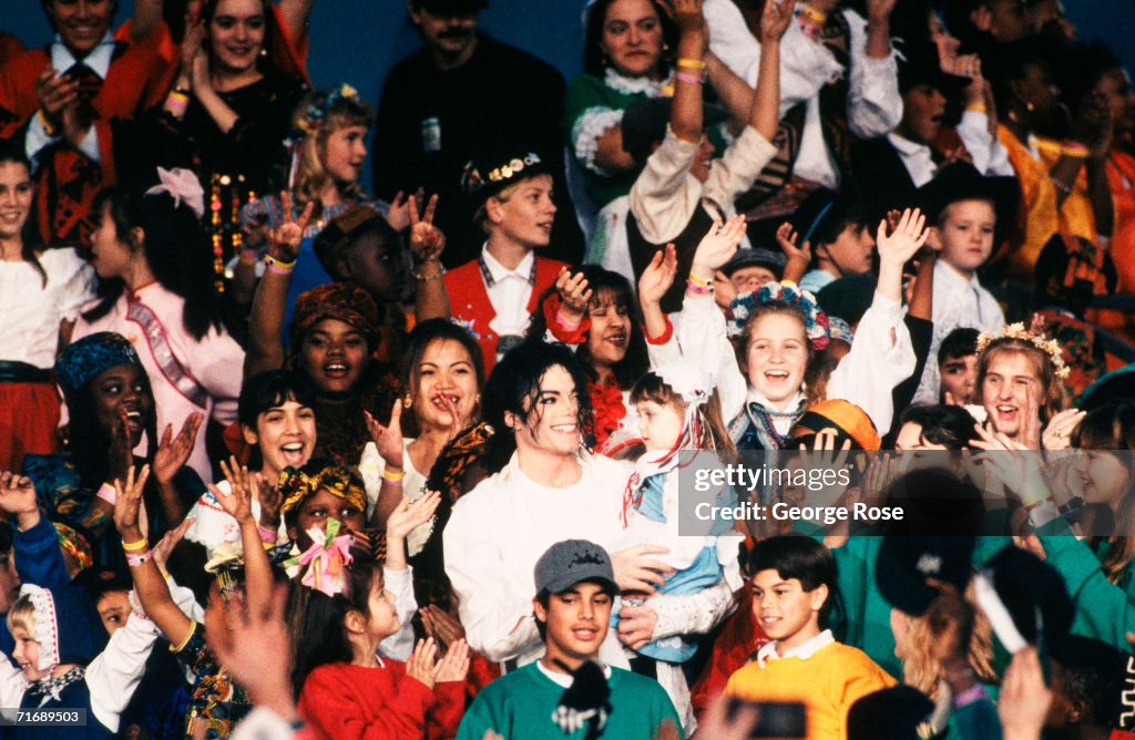 Singer Michael Jackson Performs at Superbowl XXVII