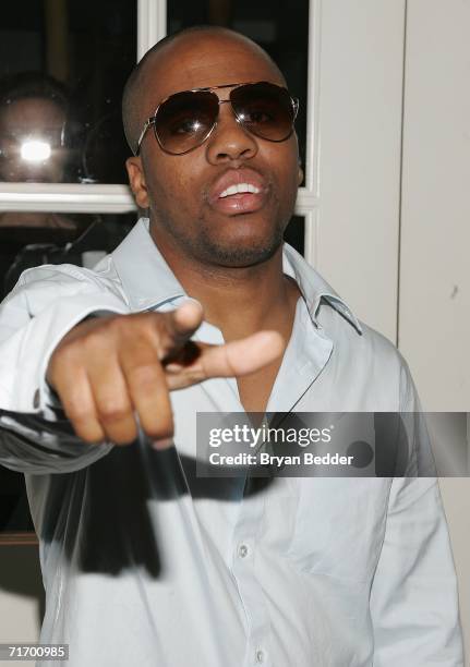 96 Opening Night Of Usher In Chicago At The Ambassador Theatre After ...