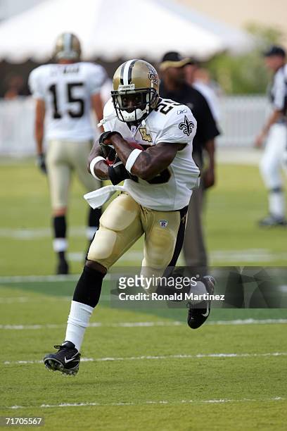 Running back Reggie Bush of the New Orleans Saints practices for the preseason game against the Dallas Cowboys on August 21, 2006 at Independence...