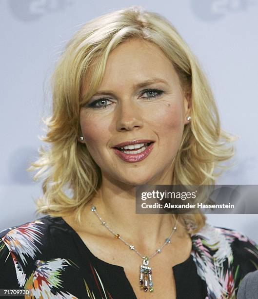 Actress Veronica Ferres poses for photographers during the photocall to the ZDF television film "Neger, Neger, Schornsteinfeger" on August 24, 2006...