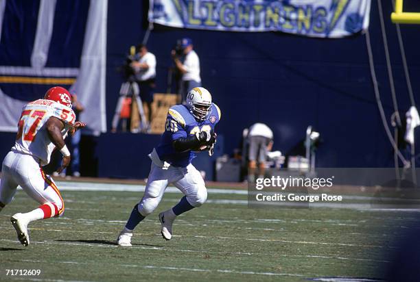 George Jamison Usfl 1,240 Kansas City Chiefs Vs San Diego Chargers October Stock Photos ...