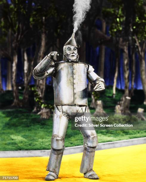 American actor Jack Haley as Hickory/The Tin Man in 'The Wizard of Oz', 1939.