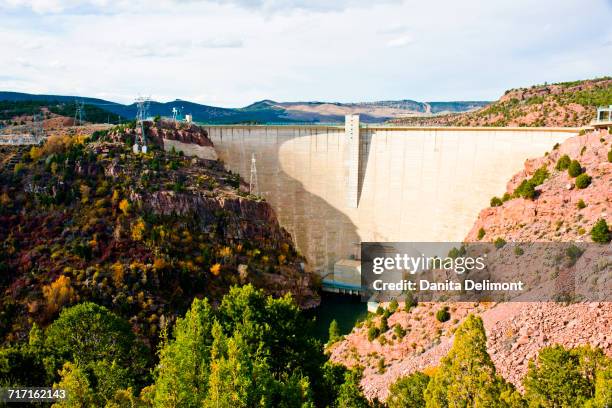 scenic vistas along us hwy 191, flaming gorge national recreation area and reservoir dam, utah, usa - flaming gorge reservoir stock pictures, royalty-free photos & images