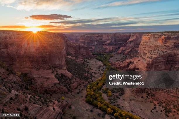 Chline Raz Grand Canyon National Monument Photos and Premium High Res Pictures ...