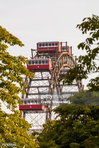 austria, vienna, prater, ferris wheel - vienna holiday fair stock pictures, royalty-free photos & images